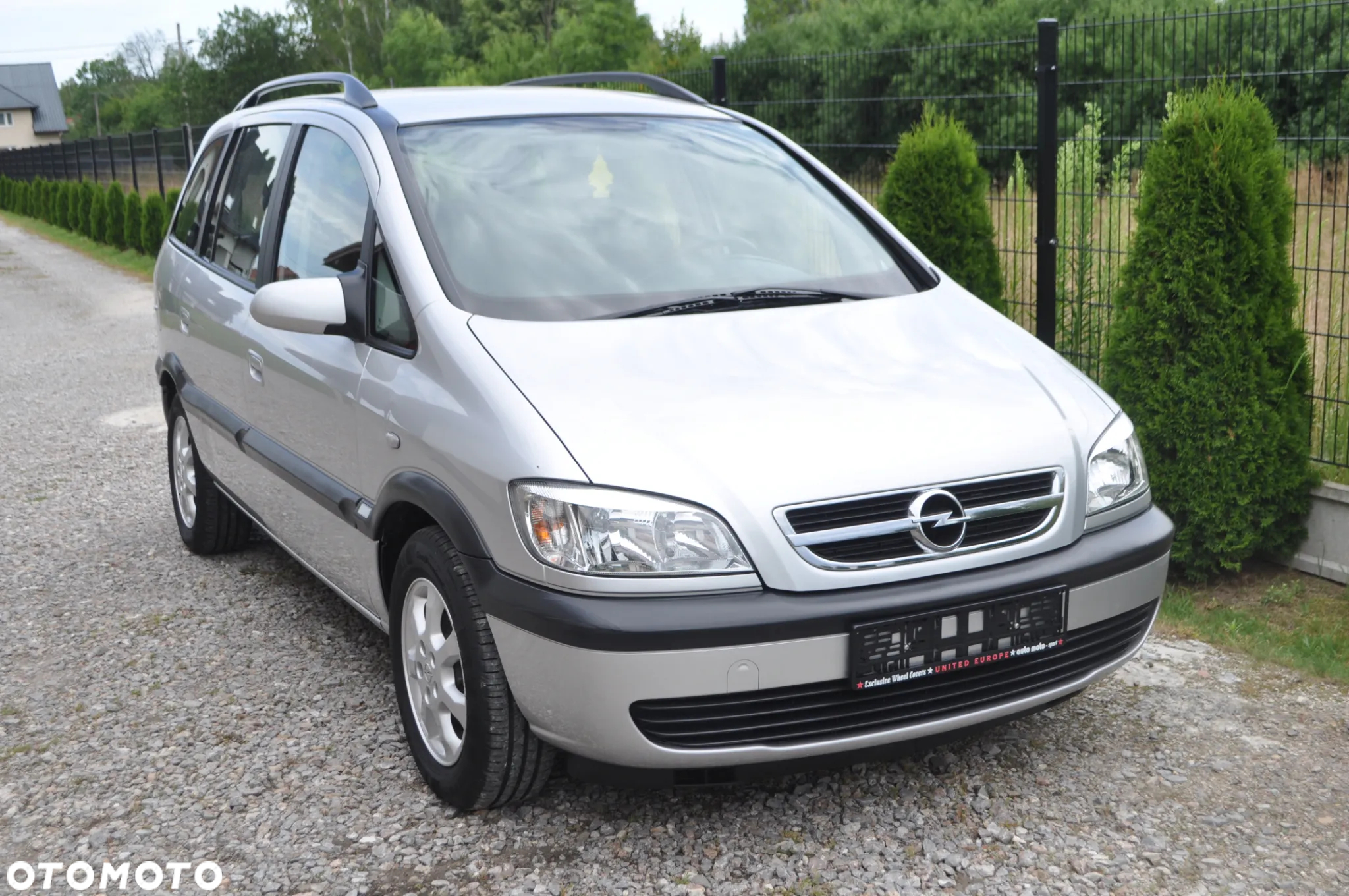 Opel Zafira 1.6 Njoy - 6