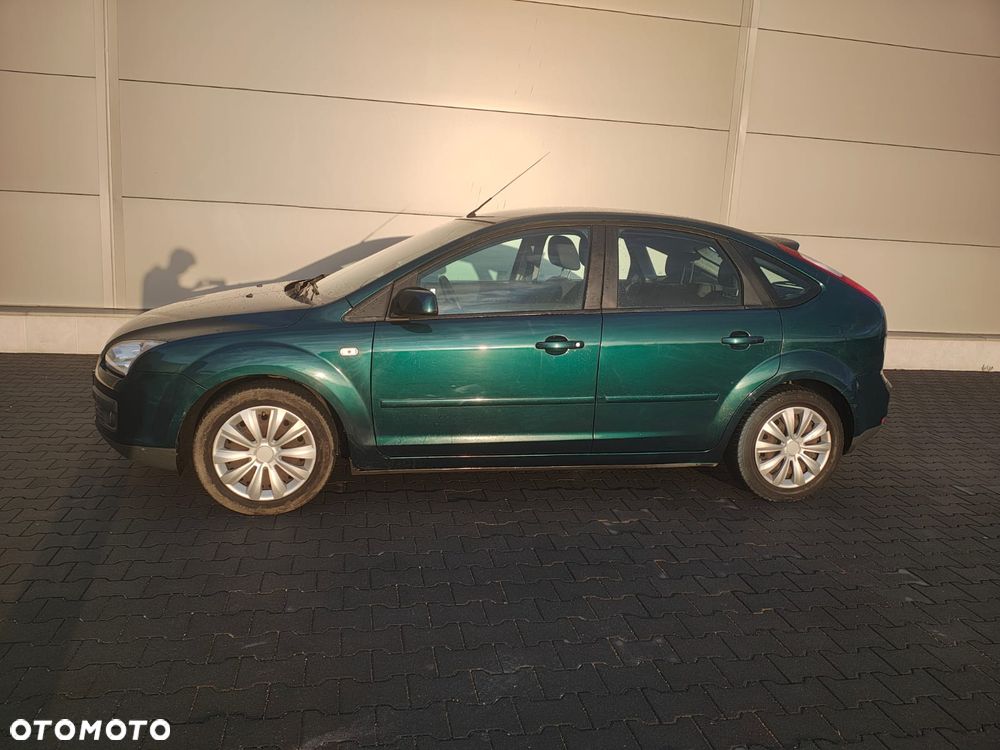 Ford Focus 1.6 16V Style - 26