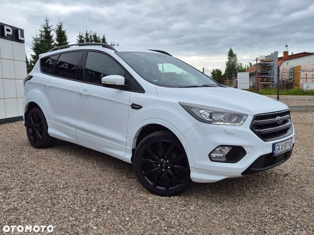 Ford Kuga 1.5 EcoBoost 2x4 ST-Line - 24