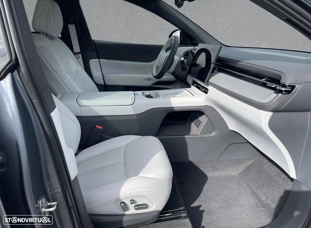 Xpeng G6 80.8 kWh Long Range - 22