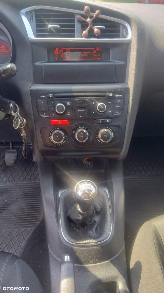 Citroën C4 1.6 HDi Attraction - 13