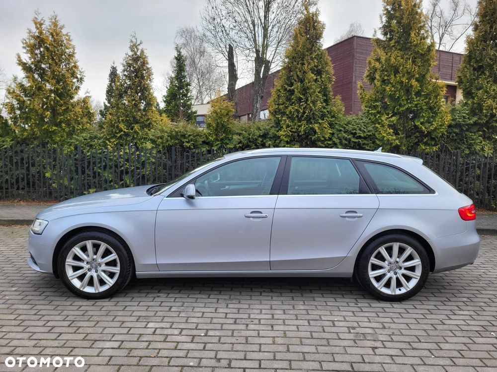 Audi A4 Avant - 9