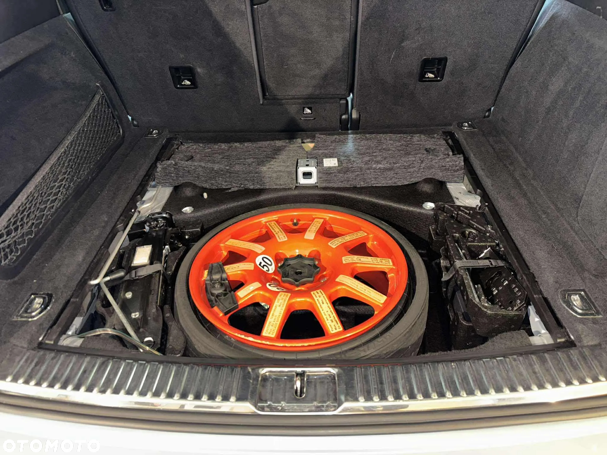 Porsche Cayenne Standard - 14