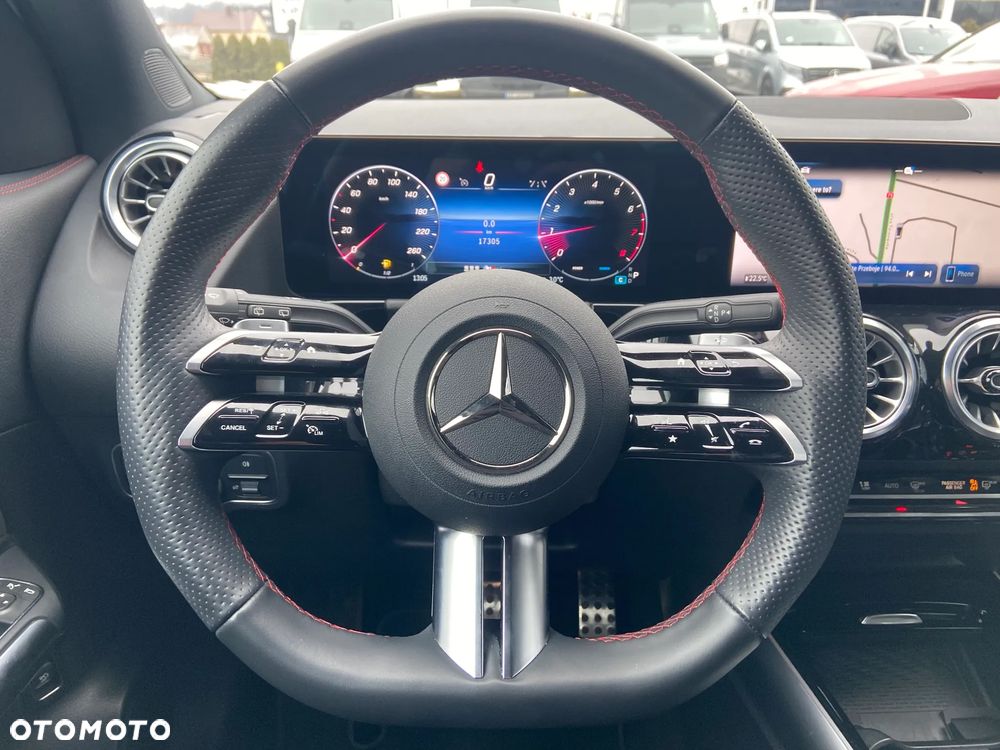 Mercedes-Benz GLA 200 mHEV AMG Line 7G-DCT - 12