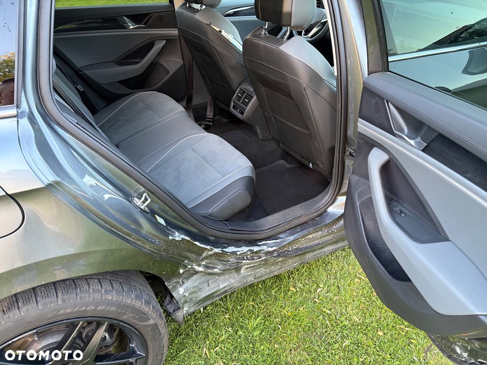 Volkswagen Passat - 8