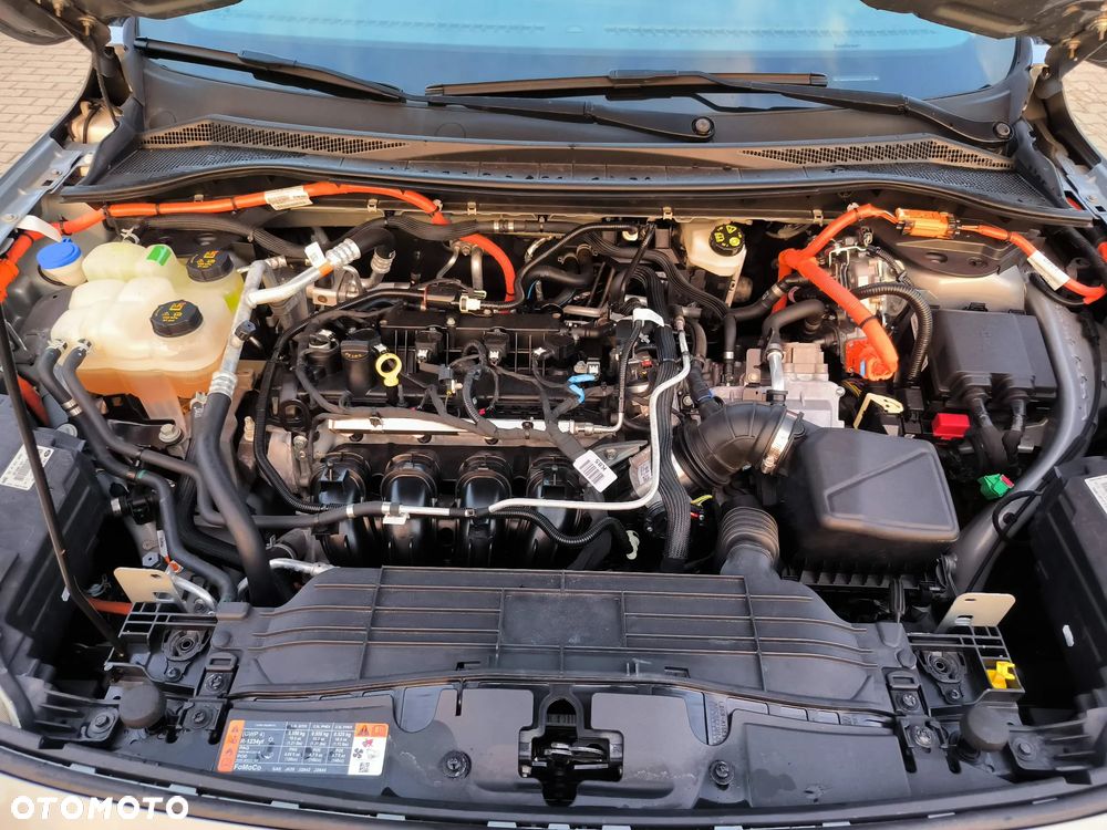 Ford Kuga 2.5P PHEV FWD Titanium X - 11