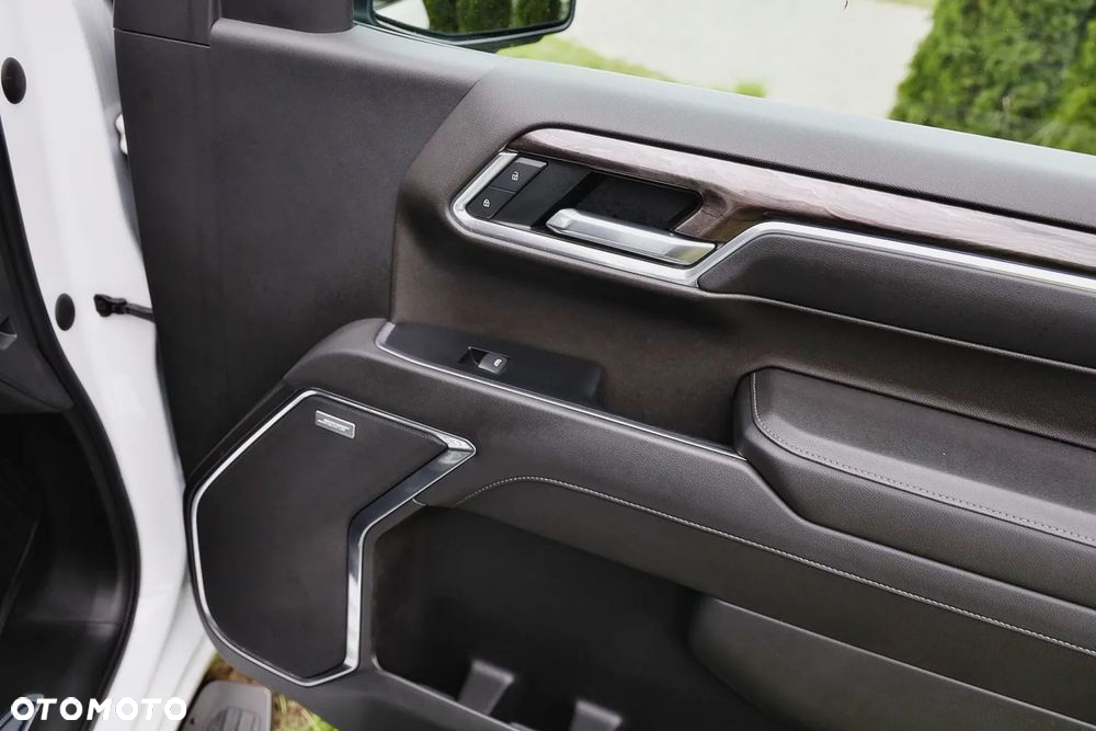 Chevrolet Silverado - 7