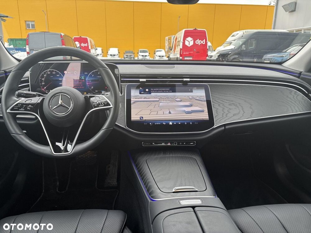 Mercedes-Benz Klasa E - 16