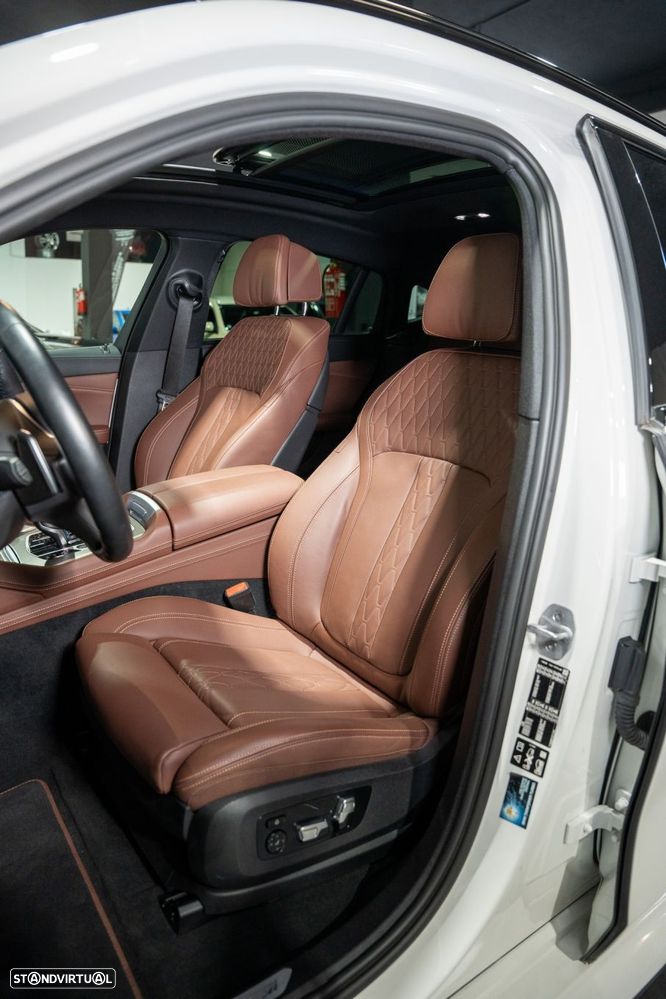 BMW X6 30 d xDrive Pack M Desportivo Pro - 27