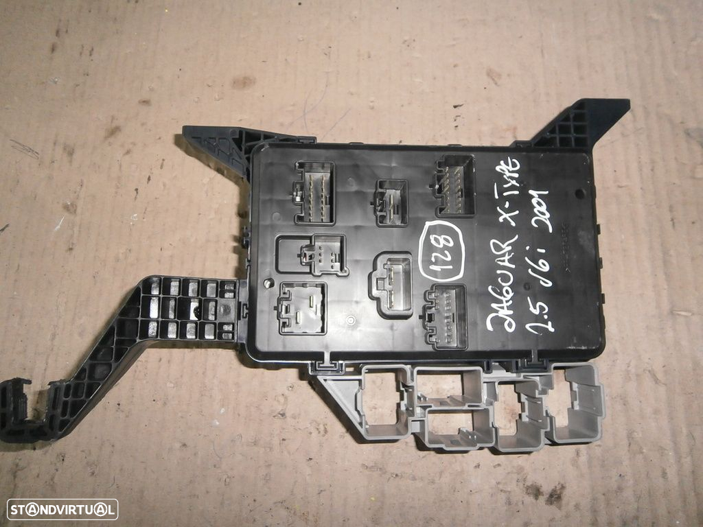 Caixa Fusiveis 1X43 14A073 AF JAGUAR X TYPE 2001 25V6 - 2