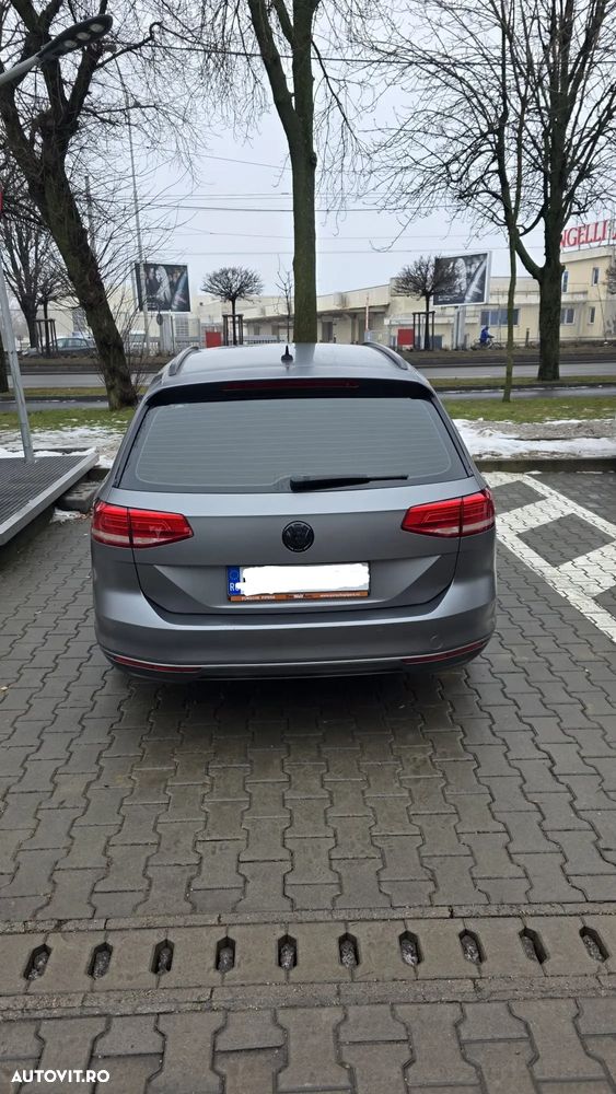 Volkswagen Passat 2.0 TDI DSG Highline - 2
