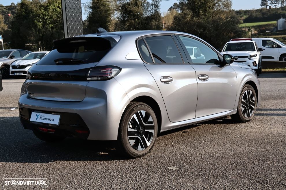 Peugeot 208 1.2 PureTech Allure - 3