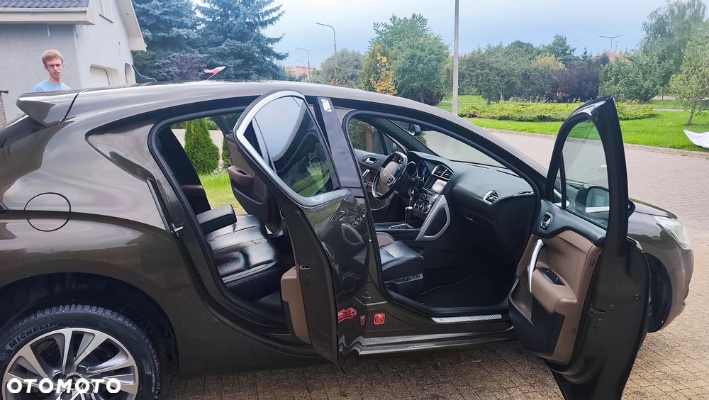 DS Automobiles DS 4 - 15
