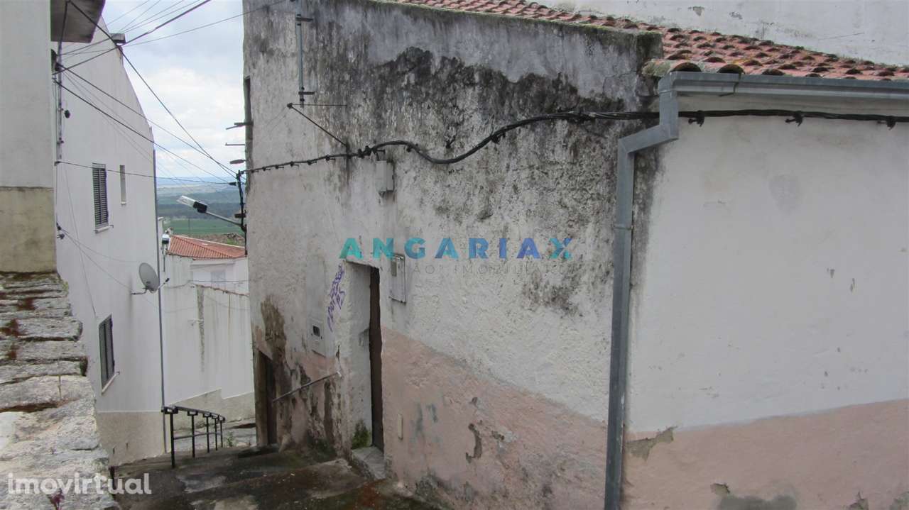 ANG1123 - Moradia T2+1 para Venda em Idanha-a-Nova - Grande imagem: 2/7