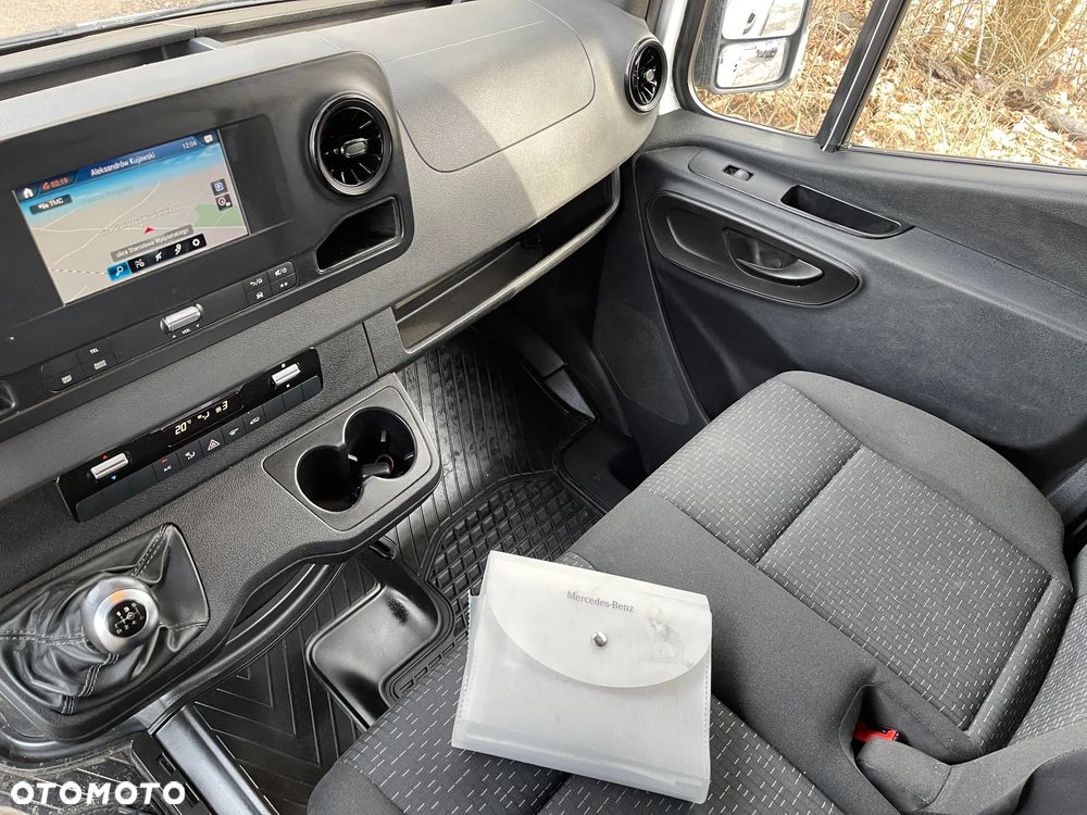 Mercedes-Benz Sprinter W907 319 CDI 2019 ROK 3.0 V6 190 KM MANUAL 6 BIEGÓW MAX MAXI DŁUGI L4H2 - 15