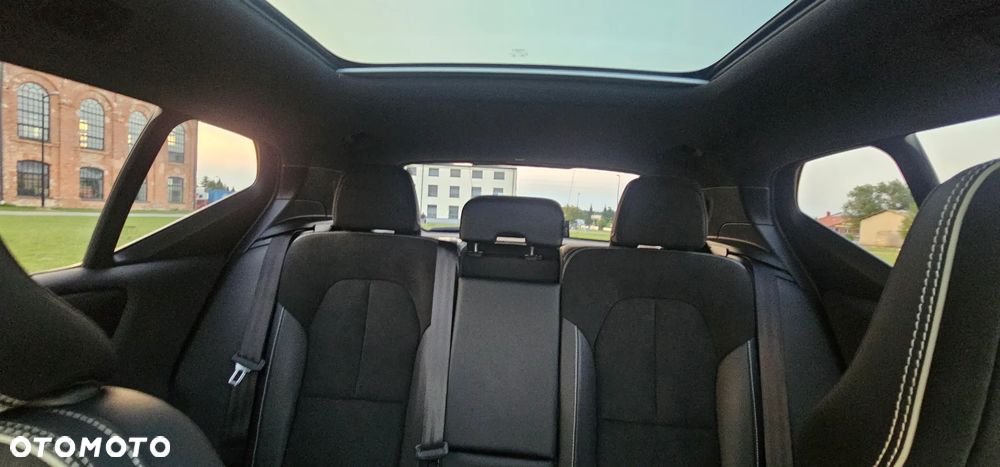 Volvo XC 40 T4 Geartronic Momentum - 25