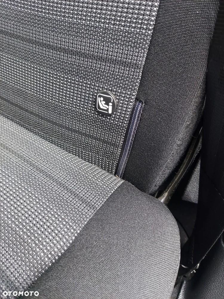 Opel Combo XL (bryg.) - 13