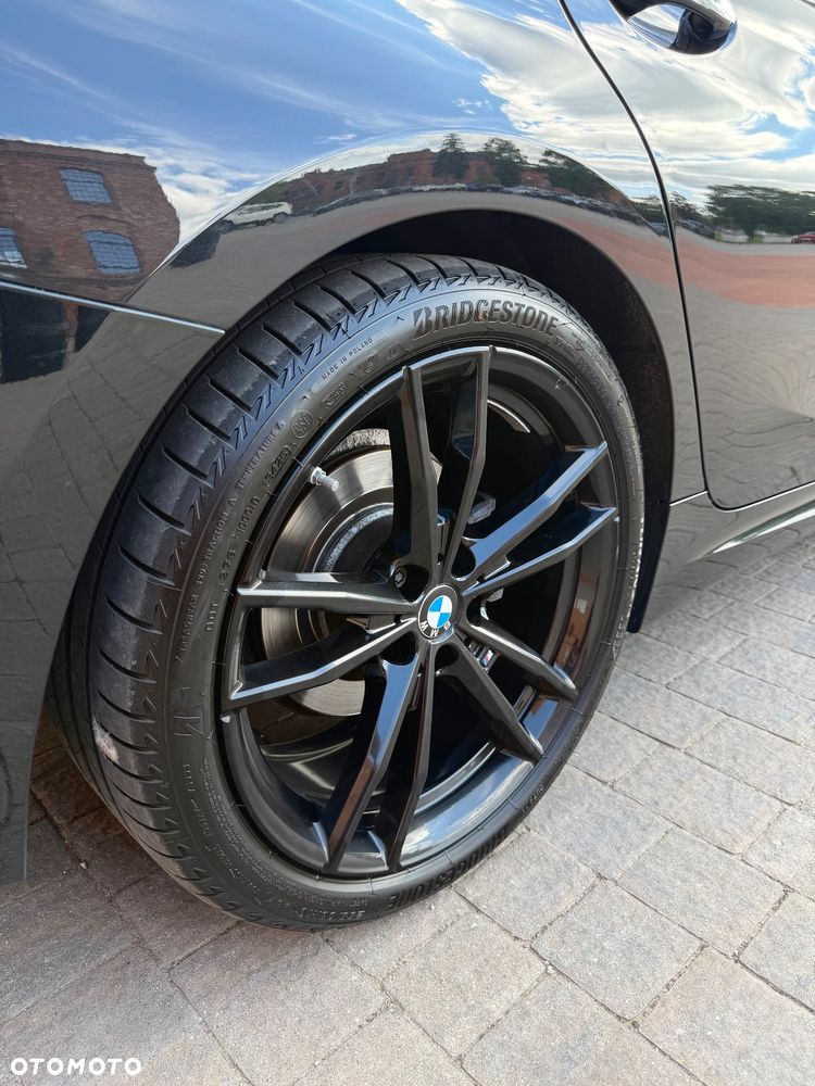 BMW Seria 3 320d xDrive mHEV M Sport - 12