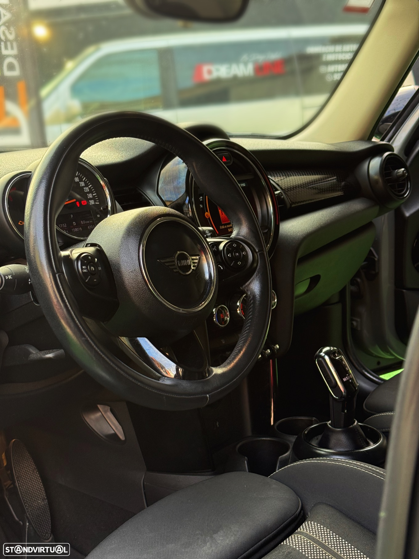 MINI 5 Portas Cooper SD Auto Desportiva - 5