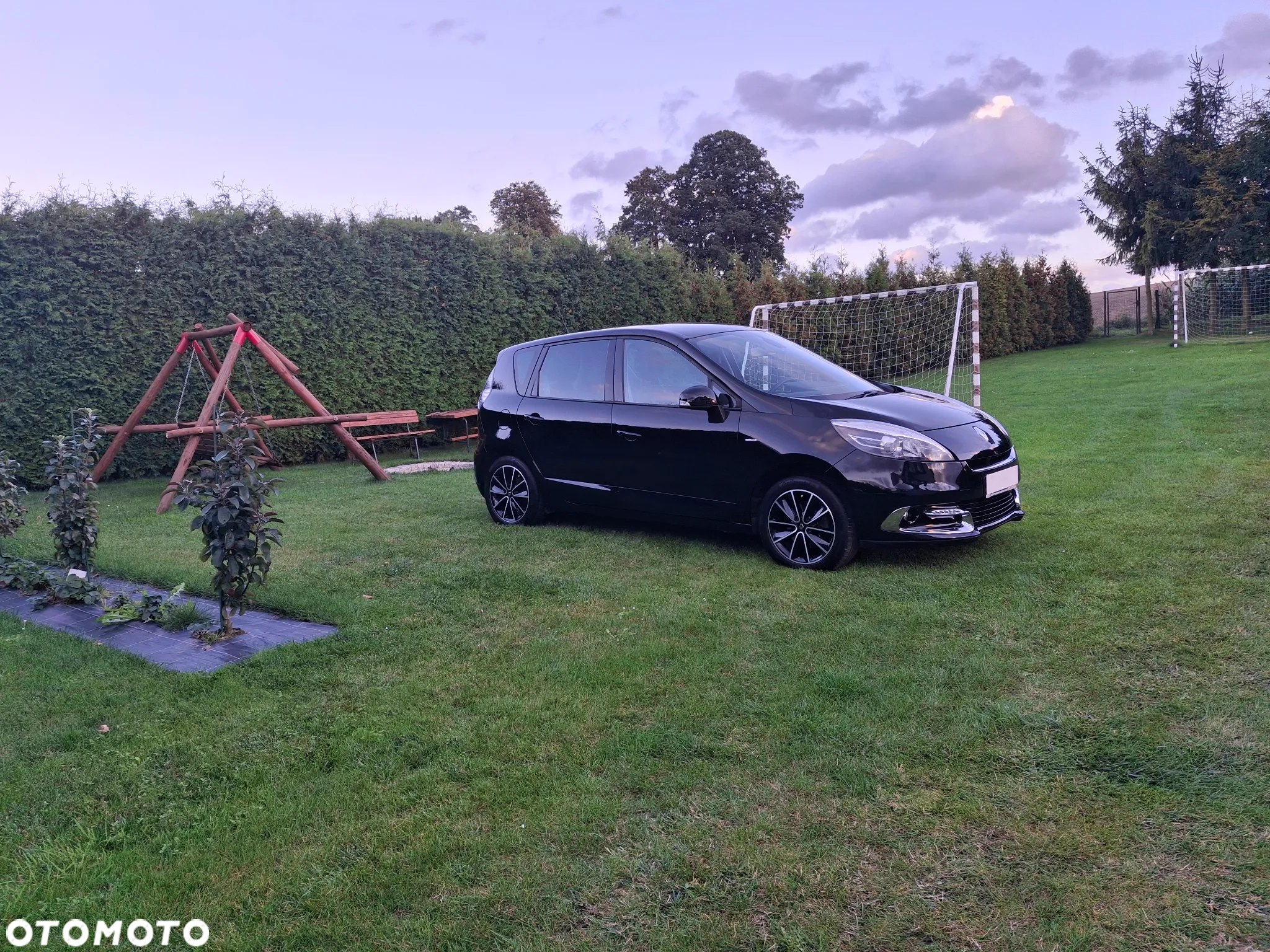 Renault Scenic ENERGY TCe 115 Bose Edition - 11