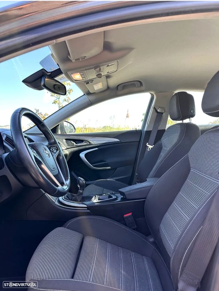 Opel Insignia 1.6 CDTi Executive S/S - 6