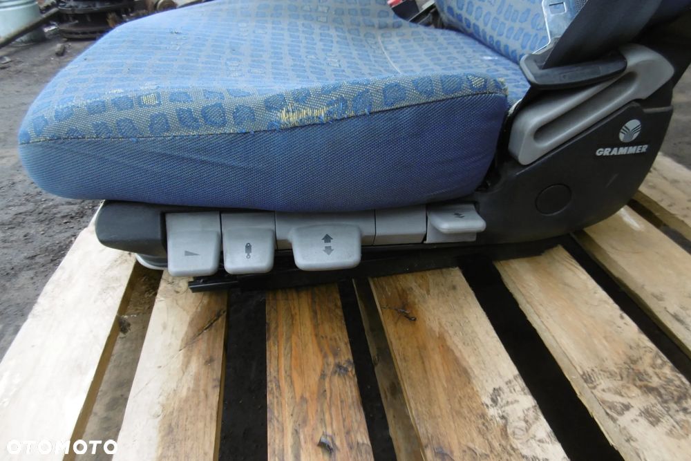 Fotel kierowcy Man L2000 - 5