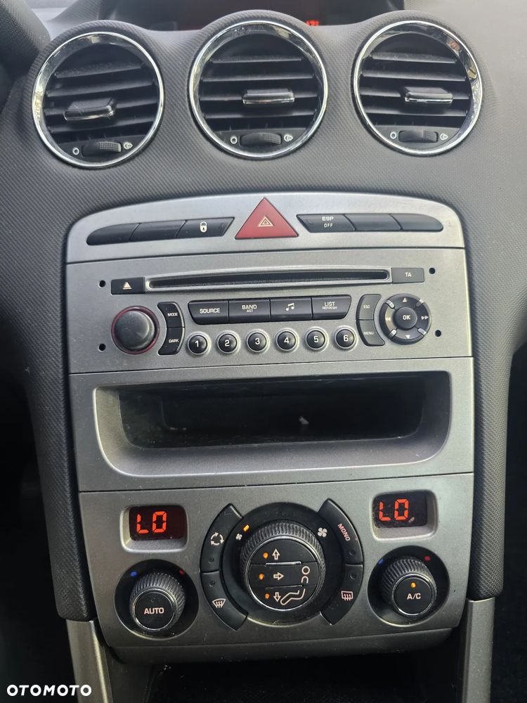 Peugeot 308 120 VTi Active - 3