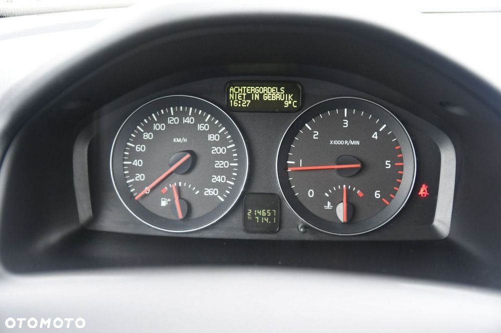 Volvo V50 - 23