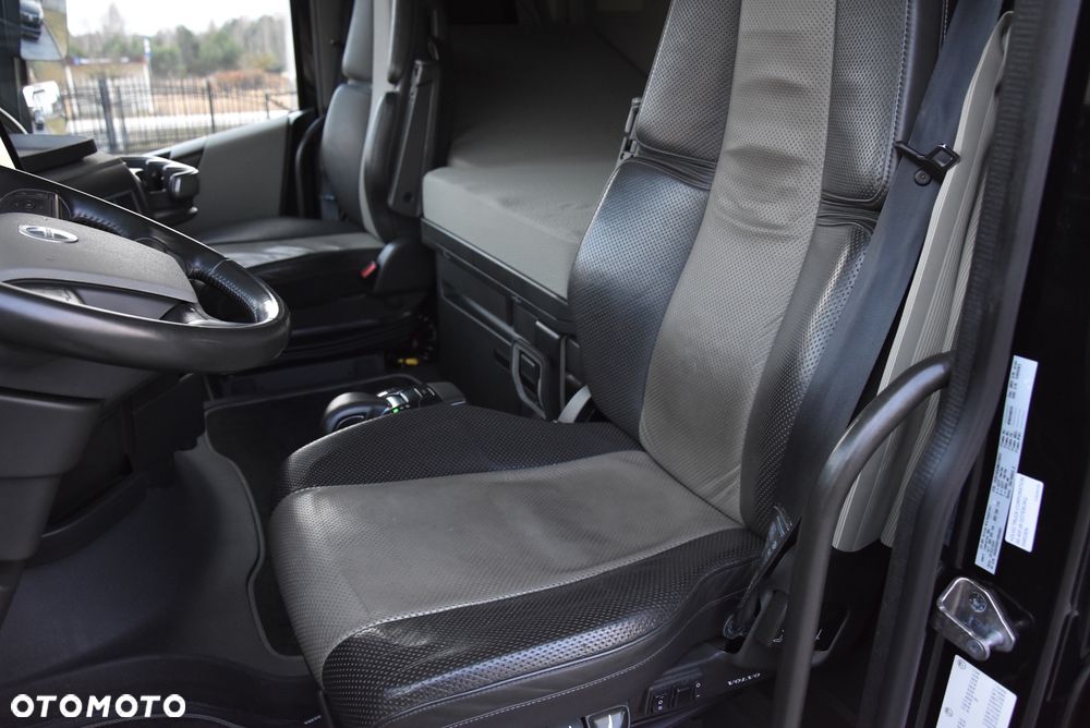 Volvo FH5 500 I-SAVE *RETARDER* GLOBETROTTER XL / FULL LED / SKÓRY / LOW DECK MEGA / ASO VOLVO SALON POLSKA JAK NOWE ! ! ! - 23