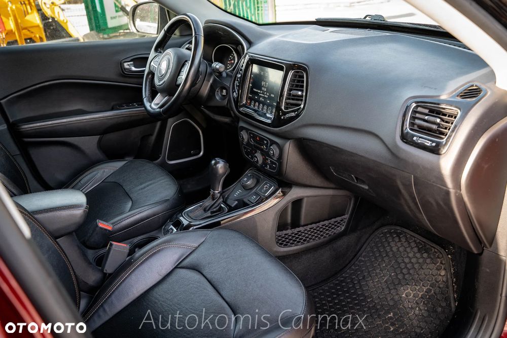 Jeep Compass - 14