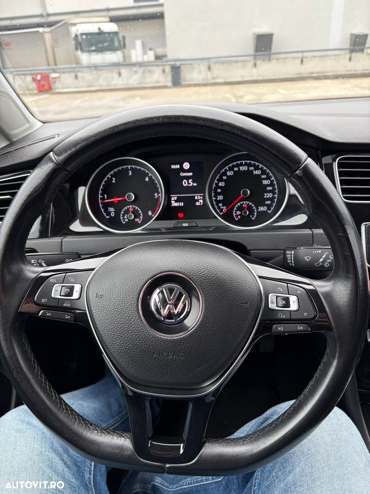 Volkswagen Golf 2.0 TDI (BlueMotion Technology) Comfortline - 5