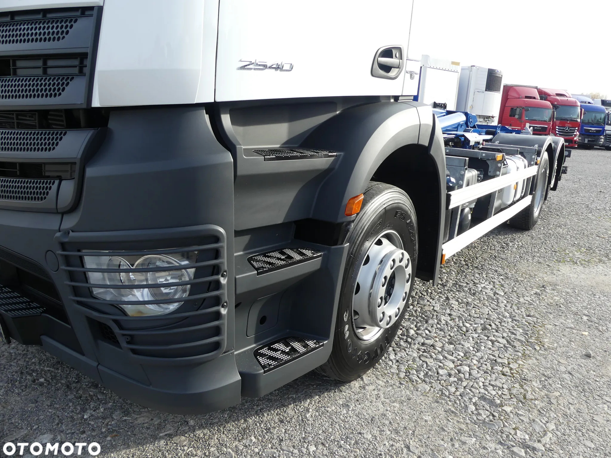 Mercedes-Benz ANTOS 2540 / 6x2 / HAKOWIEC 20t / EURO 6 / IDEALNY STAN / - 23