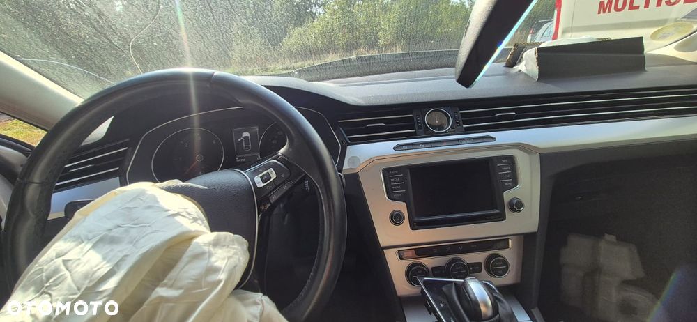 Volkswagen Passat 2016 photo 5