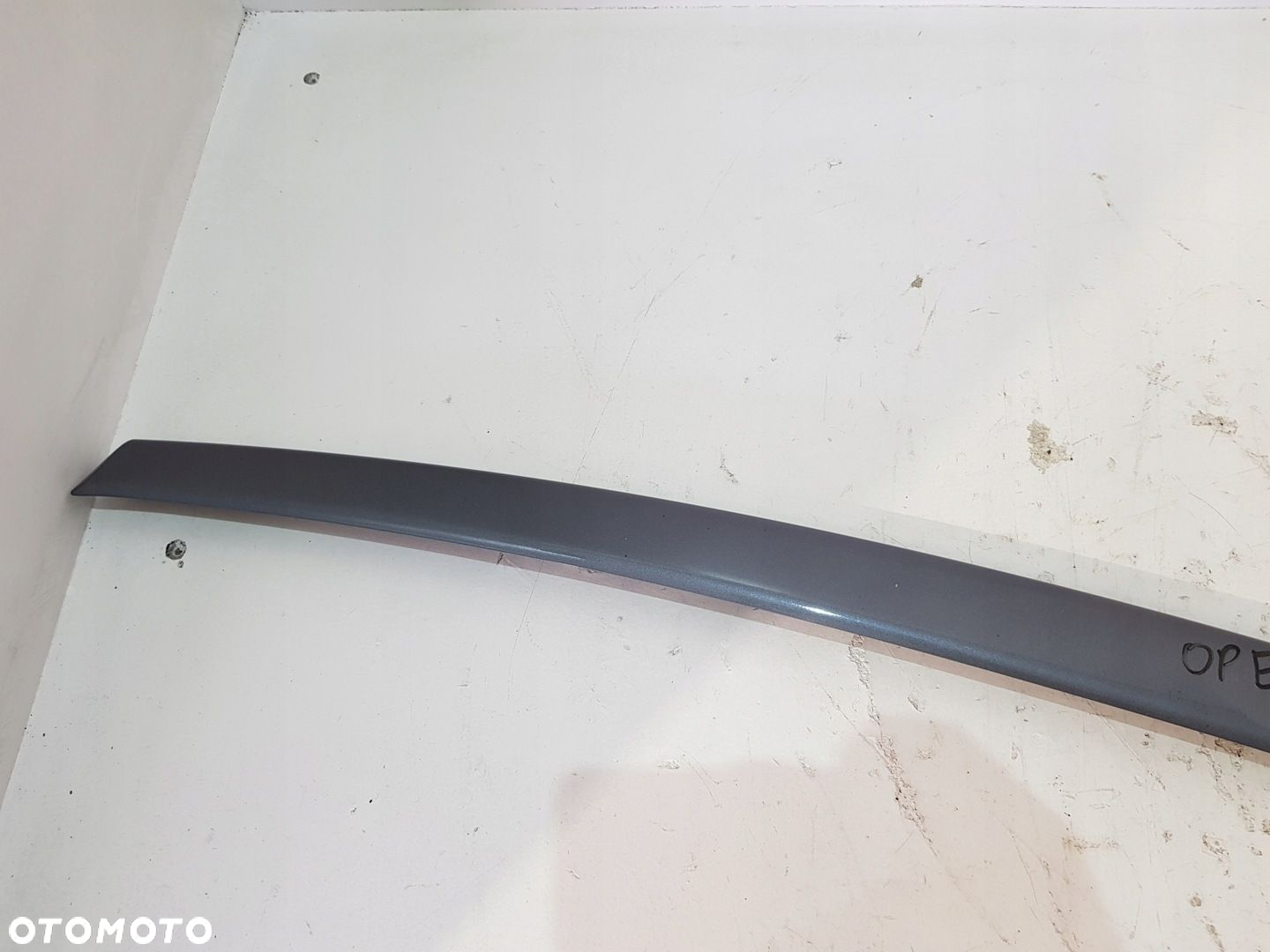 LOTKA KLAPY BAGAŻNIKA 13146576 OPEL VECTRA C EU OPC - 2