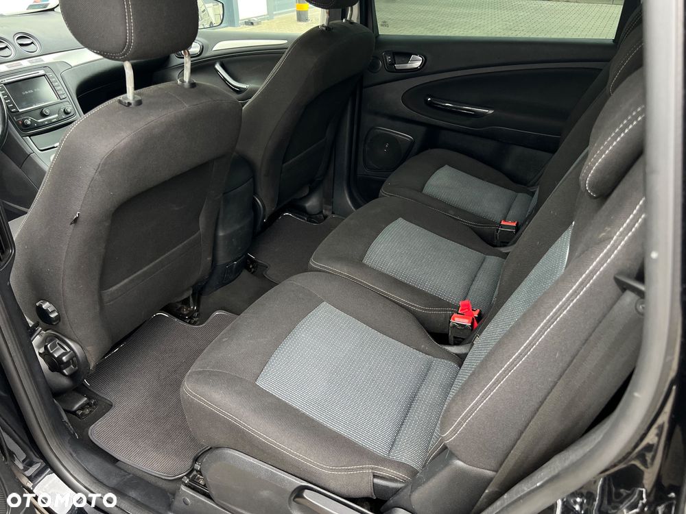 Ford S-Max - 7
