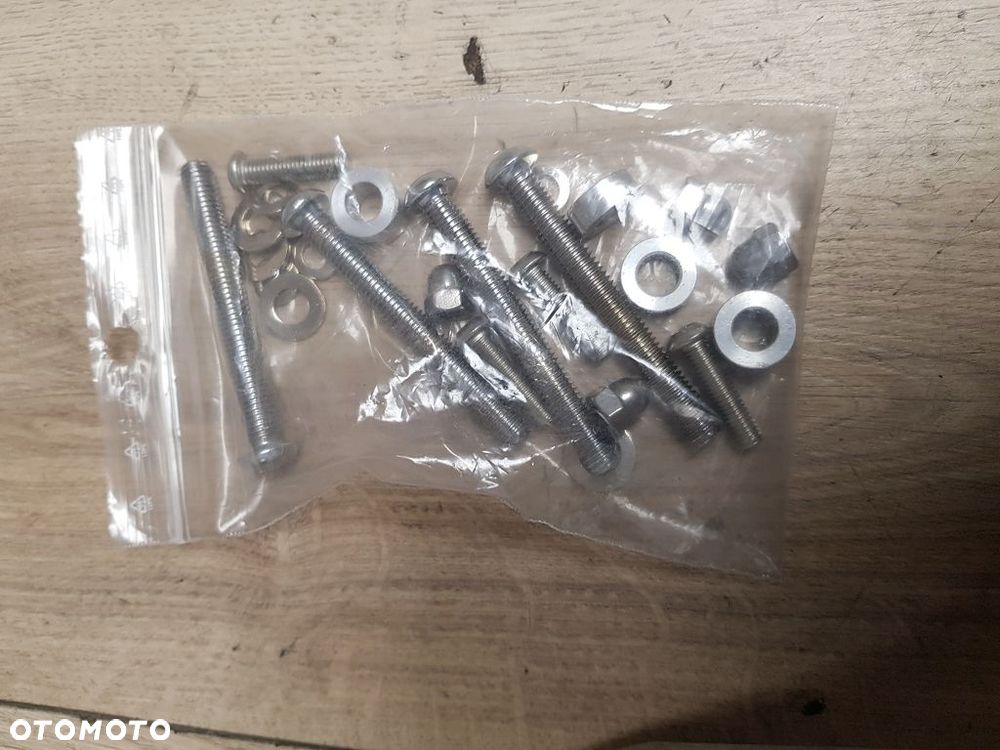 Stelaż oparcia pasażera sissy bar Chopper Cruiser rozstaw otworów 21,5 cm - 3