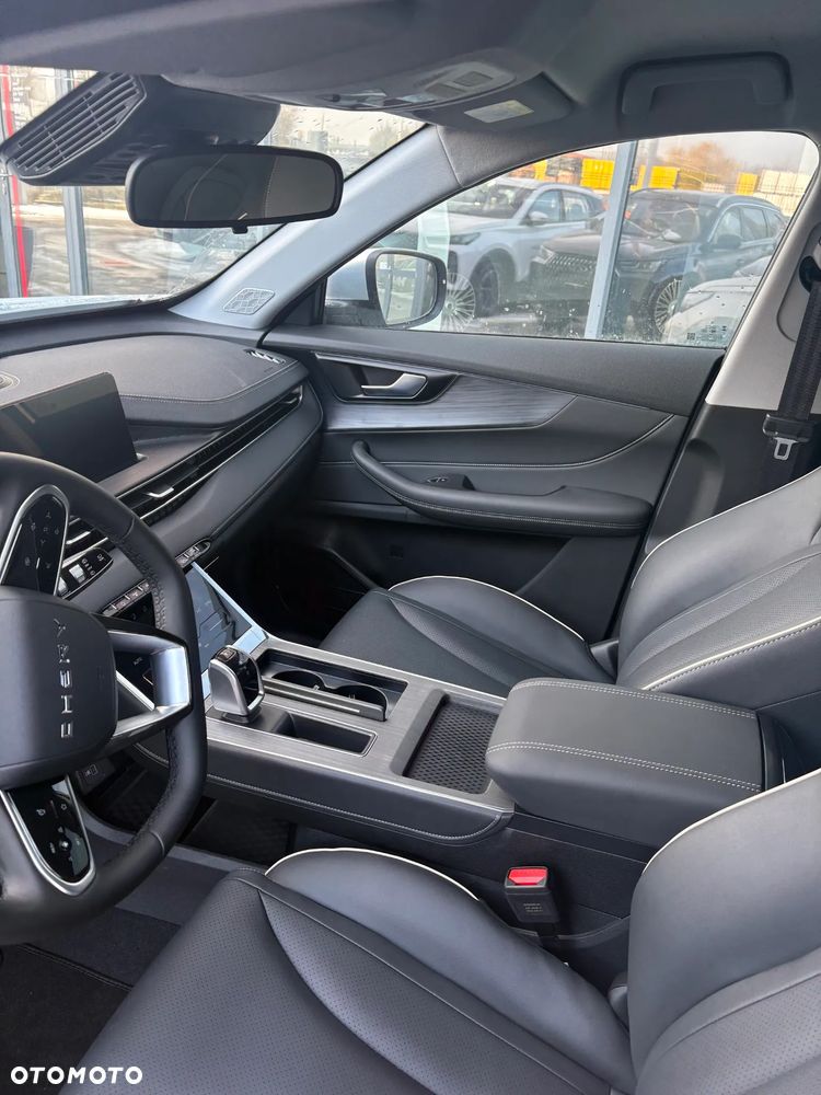 Chery Tiggo 4 1.5 T-GDI HEV Prestige DHT - 4