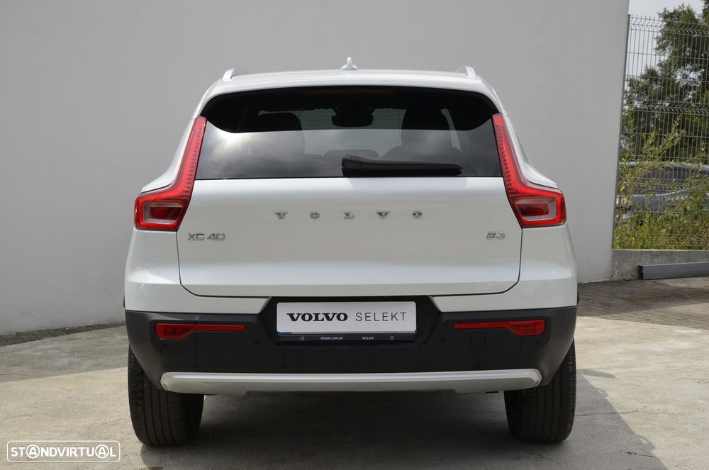 Volvo XC 40 2.0 B3 Core - 3
