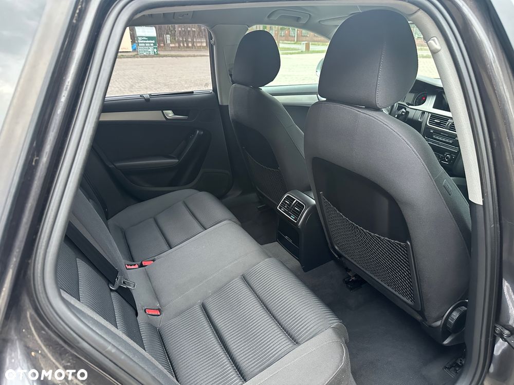 Audi A4 Avant - 22