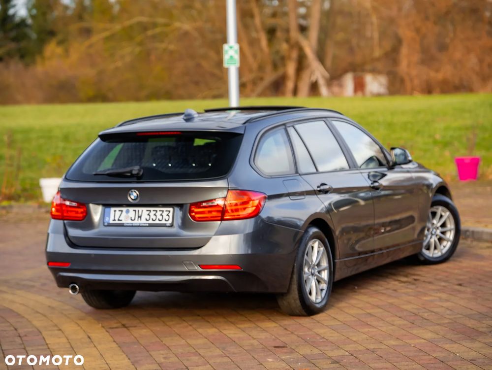 BMW Seria 3 318d Blue Performance - 9
