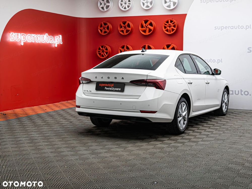 Skoda Octavia 2.0 TDI Ambition DSG - 7