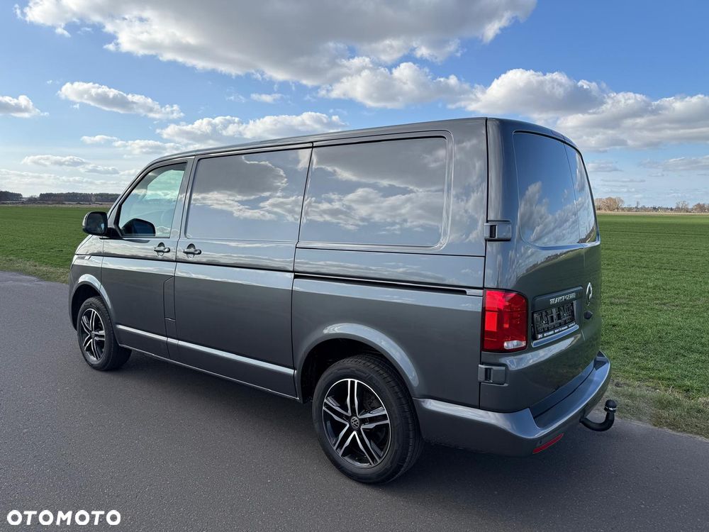Volkswagen Transporter  T6.1 - 5