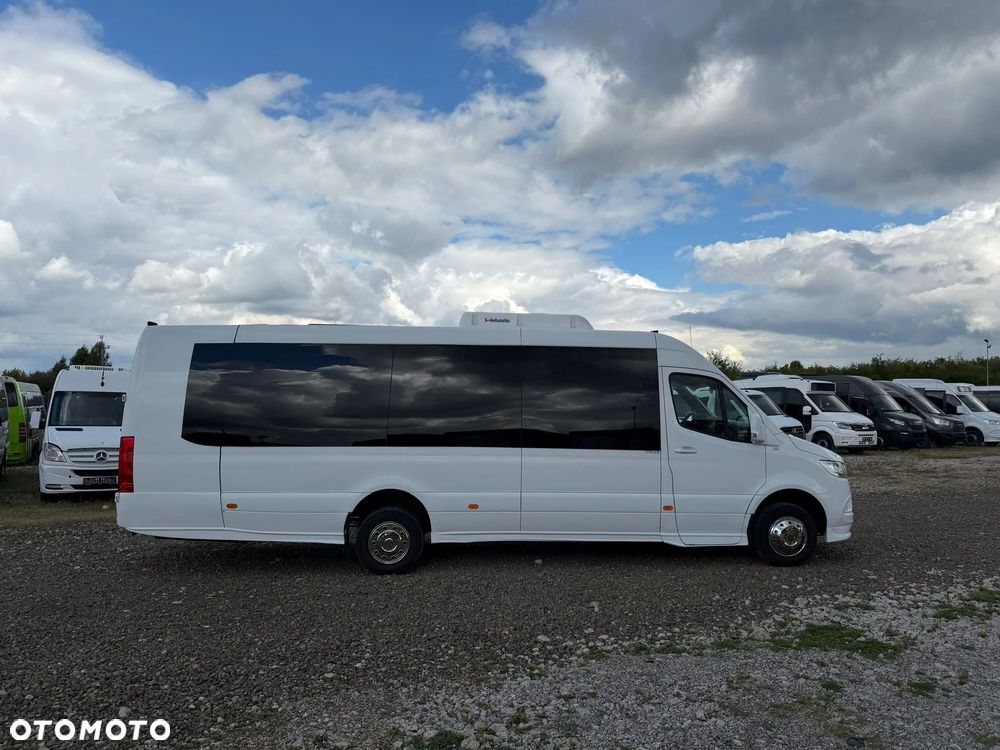 Mercedes-Benz Sprinter 519 - 3