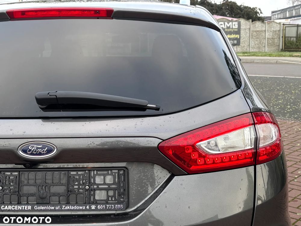 Ford Mondeo 2.0 EcoBlue Titanium - 11