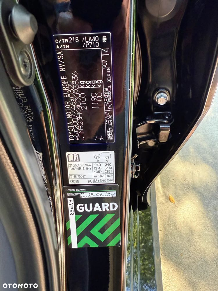 Toyota Camry 2.5 Hybrid Executive CVT - 20
