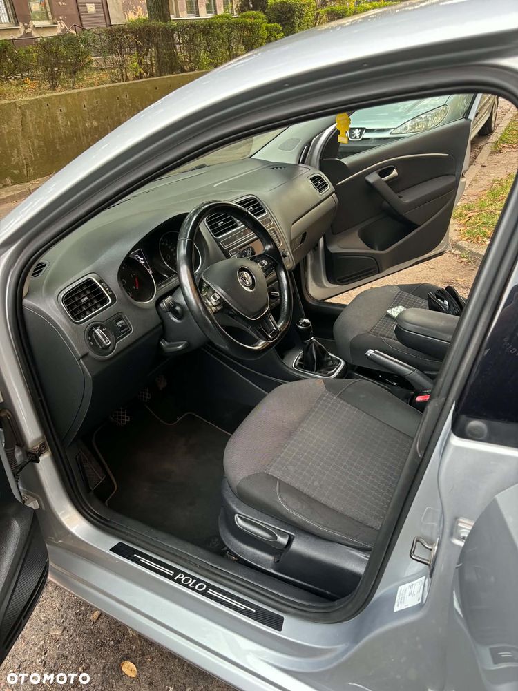 Volkswagen Polo - 4