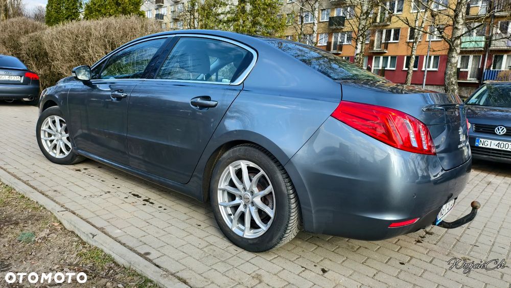 Peugeot 508 Hybrid4 - 11