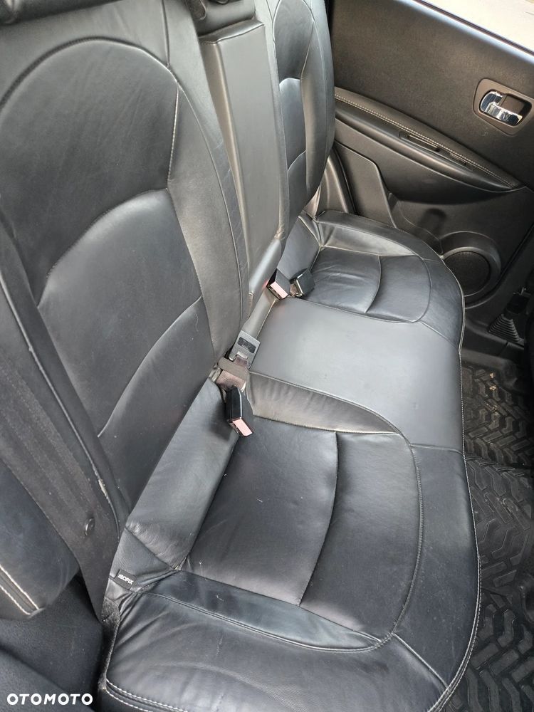 Nissan Qashqai - 13