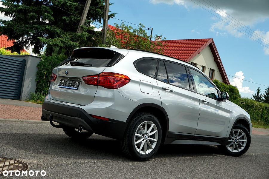 BMW X1 sDrive18d xLine sport - 3