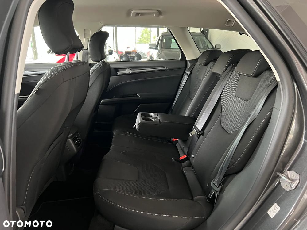 Ford Mondeo 2.0 EcoBlue Titanium - 37